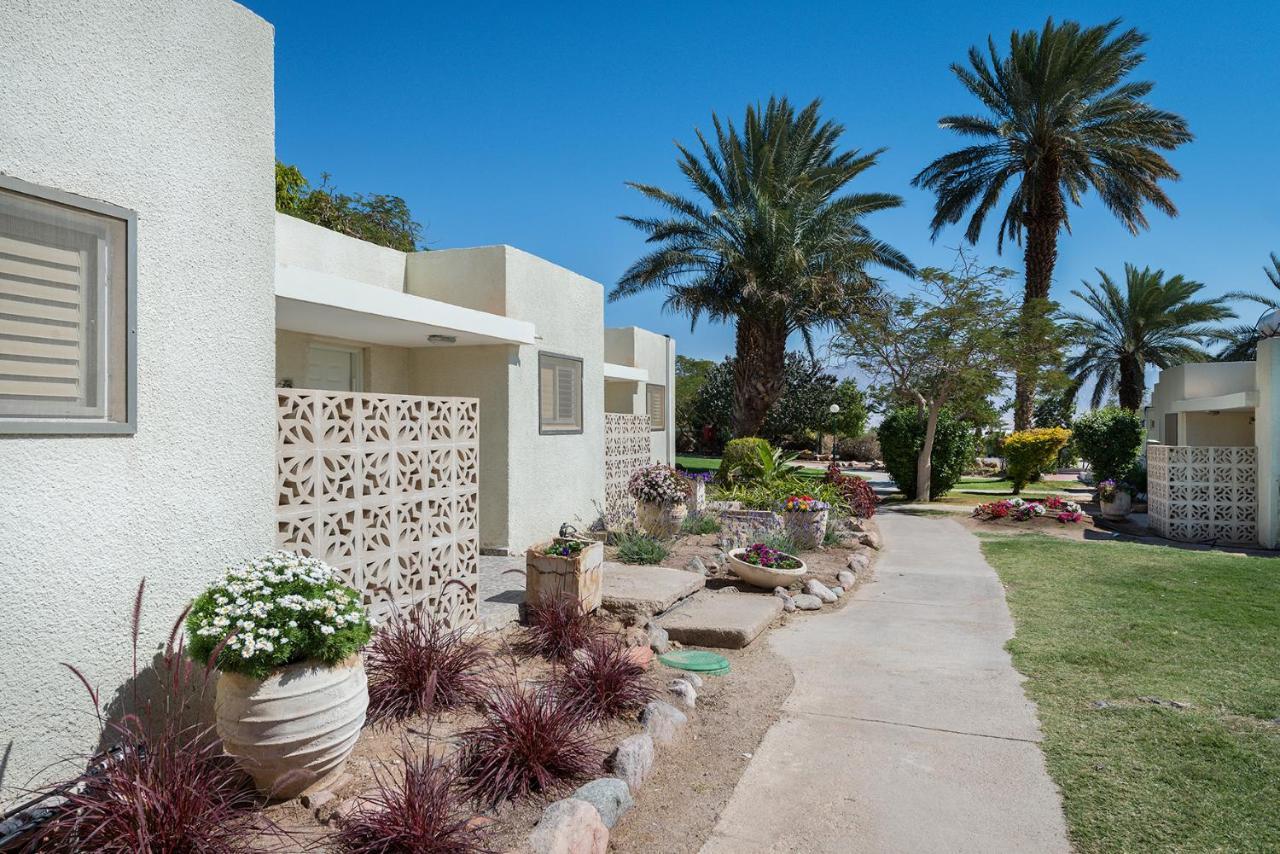 Eilot Kibbutz Country
