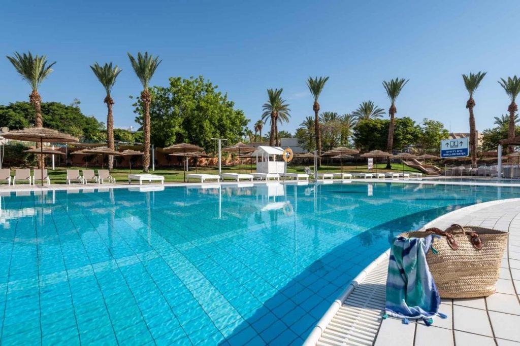 Eilot Kibbutz Country 2*