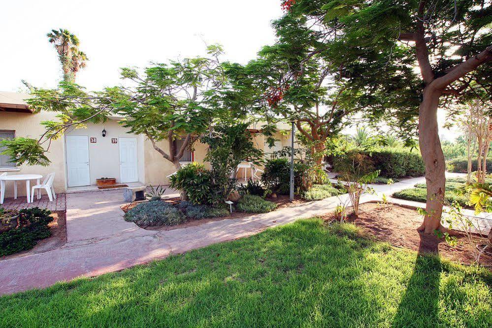 Eilot Kibbutz Country 2*